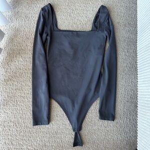 Aritzia Charcoal Long Sleeve Top